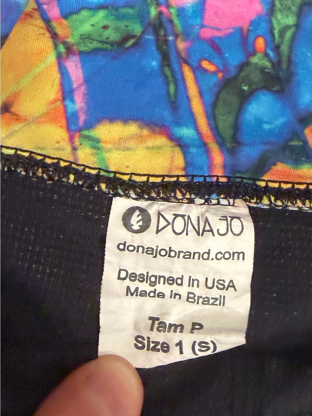 Lot of 2 Dona Jo multicolor abstract printed tennis skirts - size 1 small EUC - Picture 5 of 5